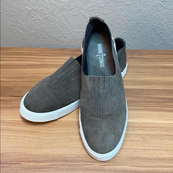 Minnetonka Shoes - Minnetonka  Gabi Suede Fringe Slip-On